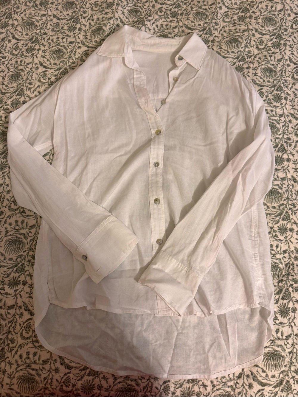 Women's Classic White Button-Down Shirt - Lightweight Linen-Blend